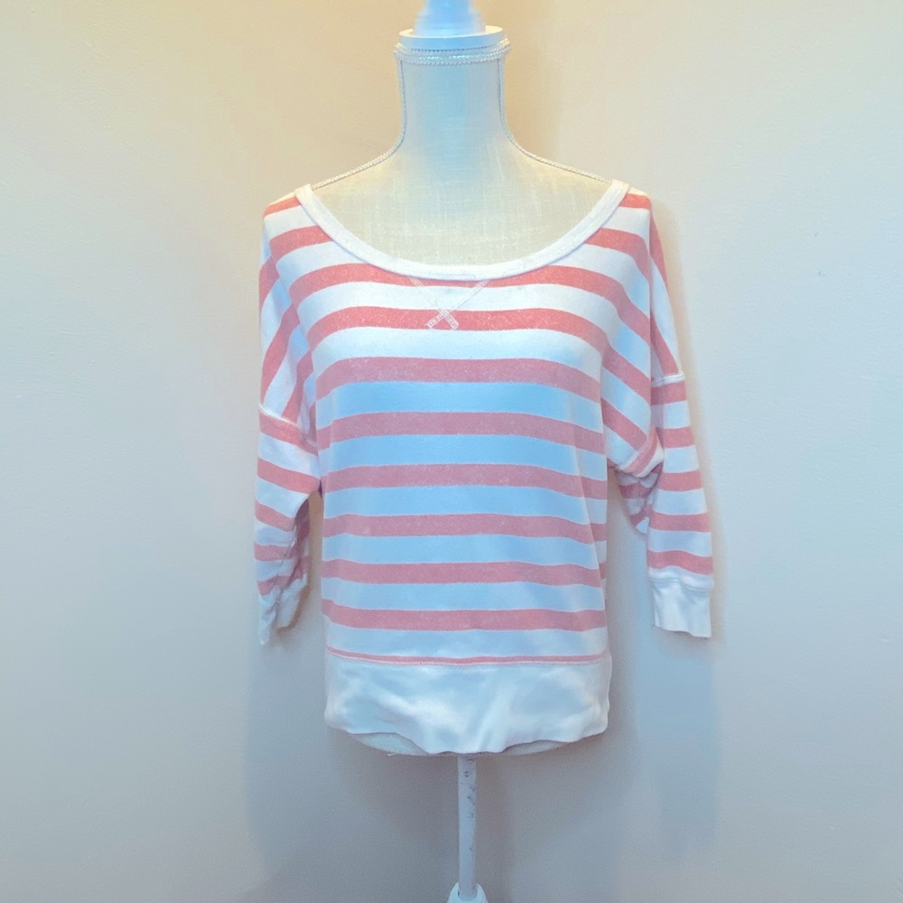Aerie Peach and Cream Sweatshirt